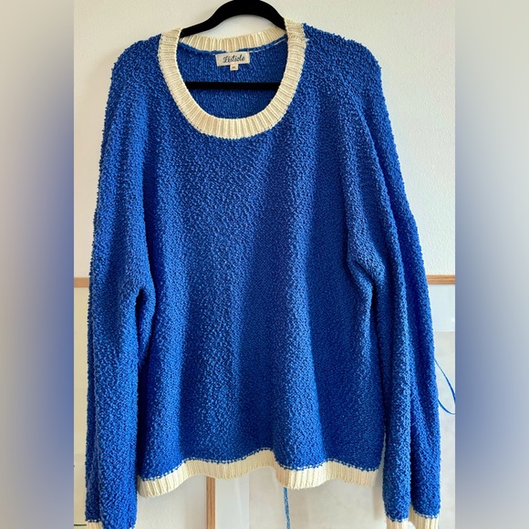 Gorgeous Sweater - Picture 2 of 4